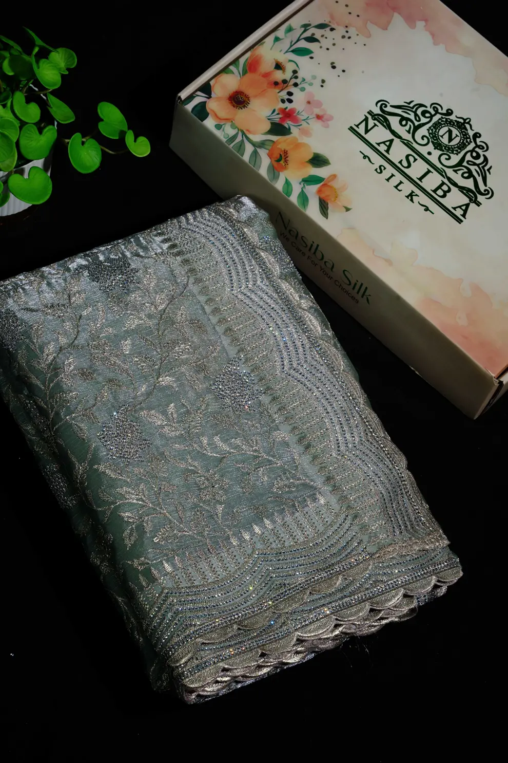Light Pesta Silver Grace – Premium High Grade Stone Saree ✨